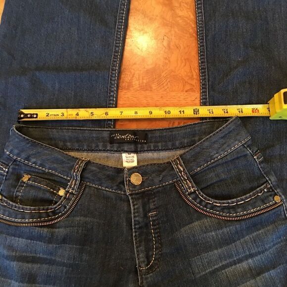 DENIM JEANS w Zipper Pocket Detail! - Picture 6 of 8